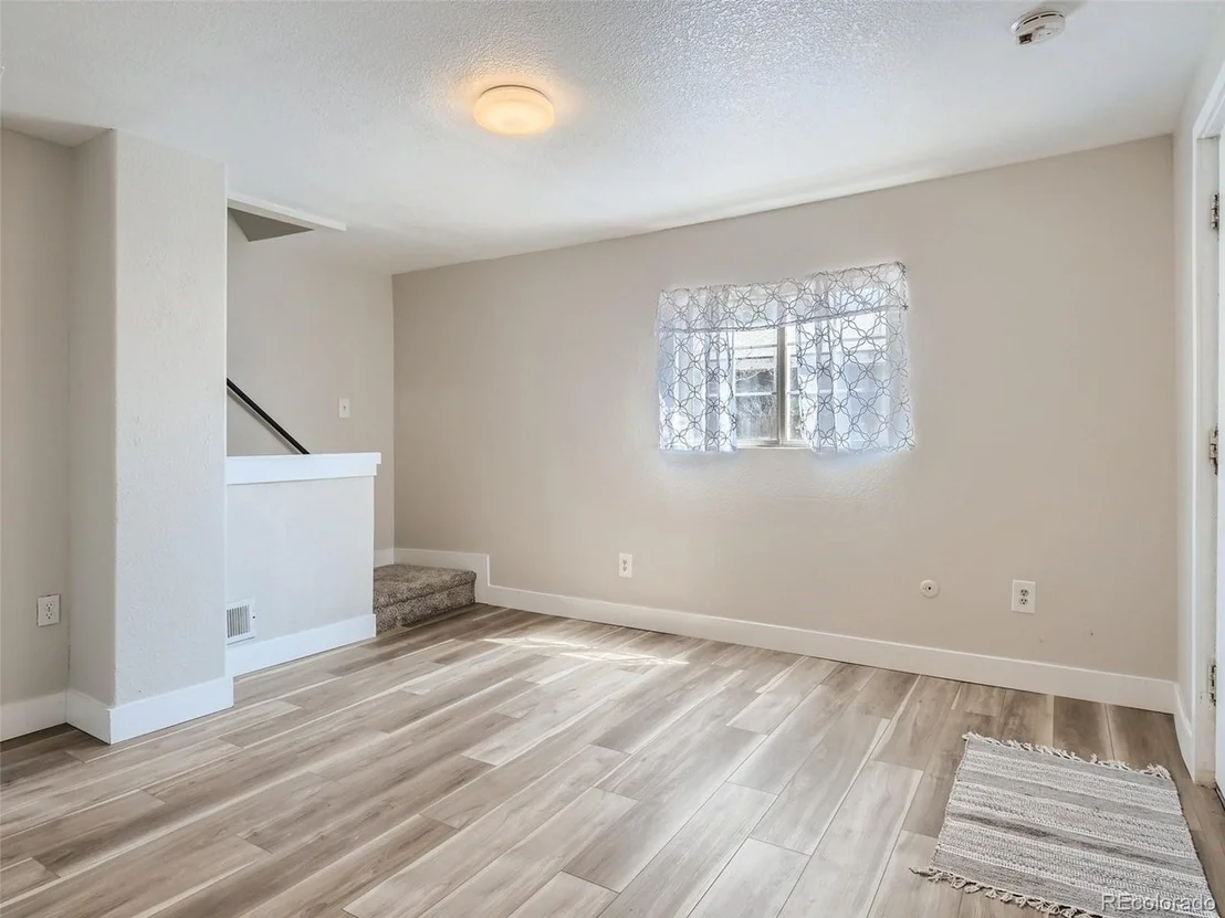 Photo of 706 18th Ave