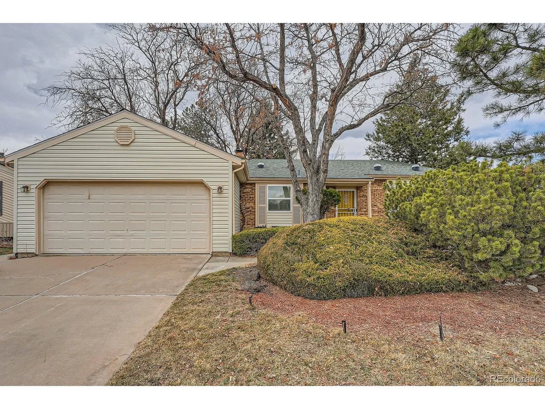 Photo of 17332 E Prentice Cir