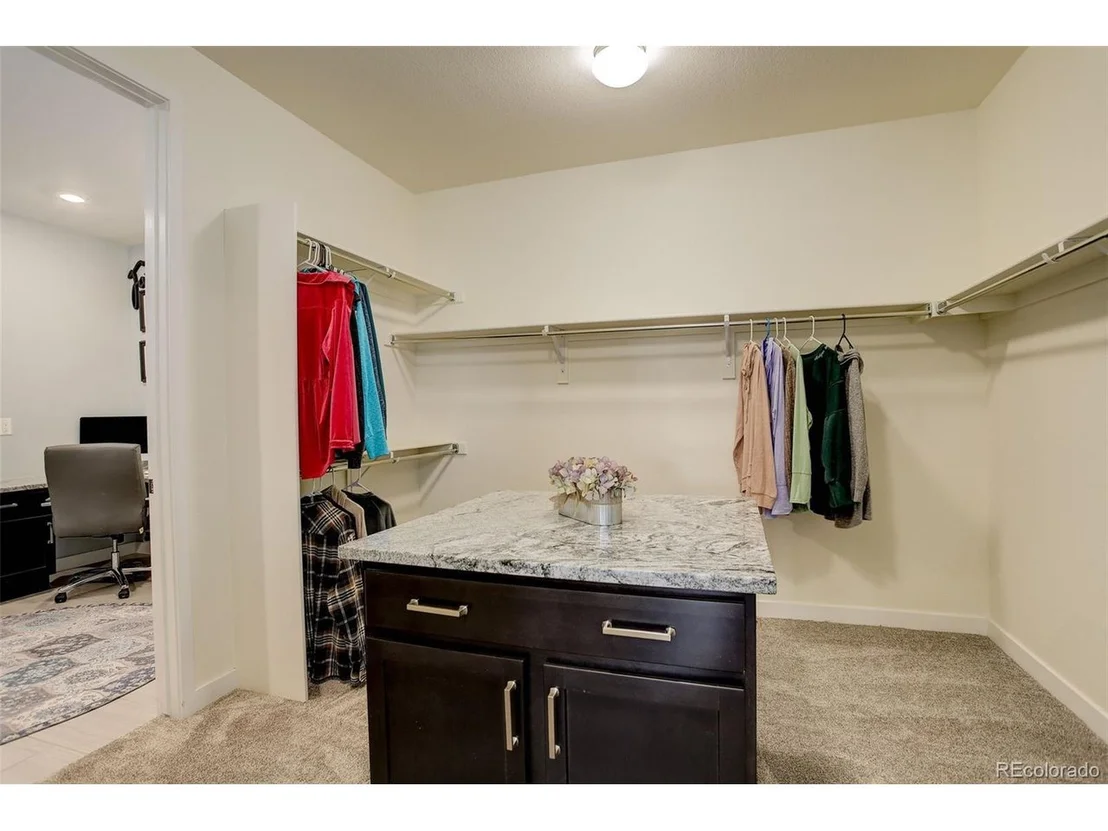 Photo of 23049 E Narrowleaf Dr