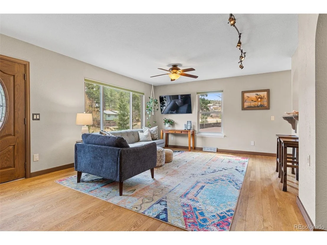 Photo of 30313 Arena Dr