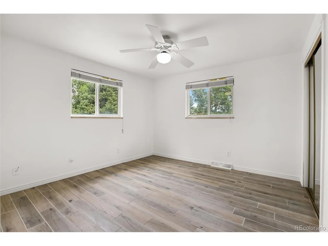 Photo of 3963 W 65th Pl
