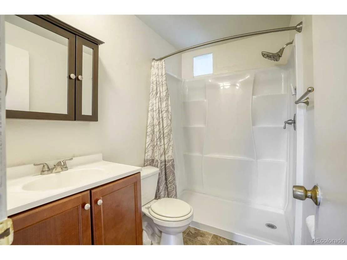 Photo of 131 Marigold Dr