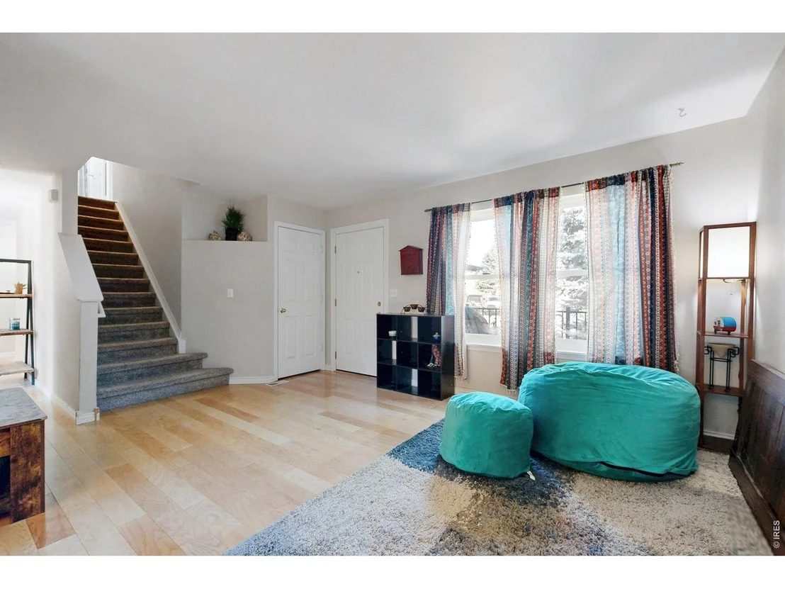 Photo of 503 Broadview Dr