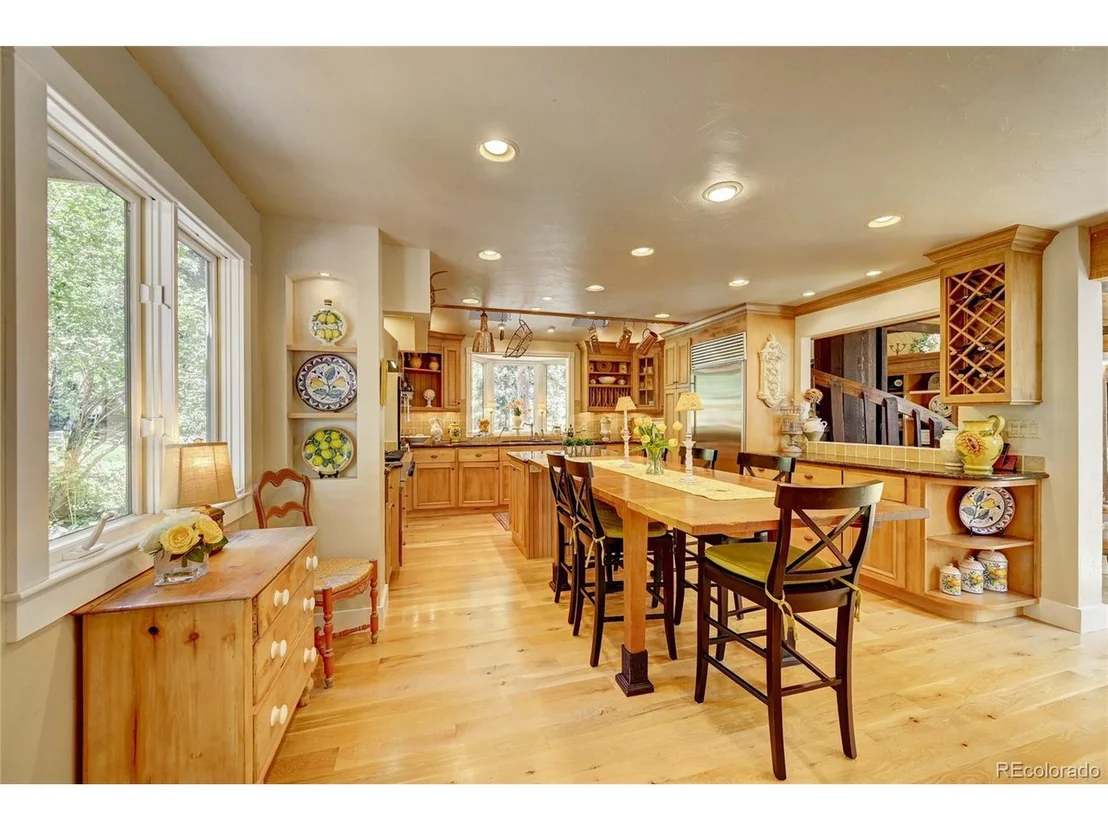 Photo of 5849 High Dr