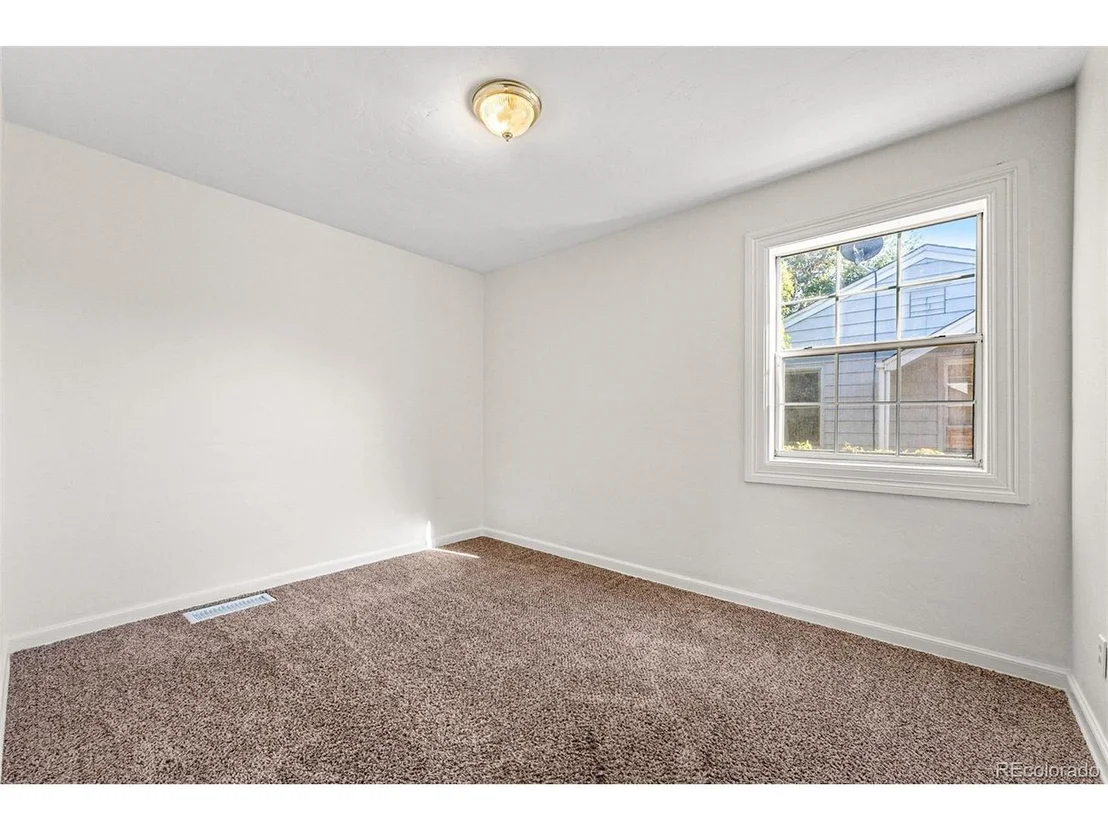 Photo of 1148 Newark St