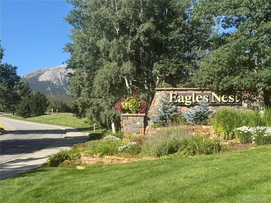 Photo of 102 Blue Grouse Ln
