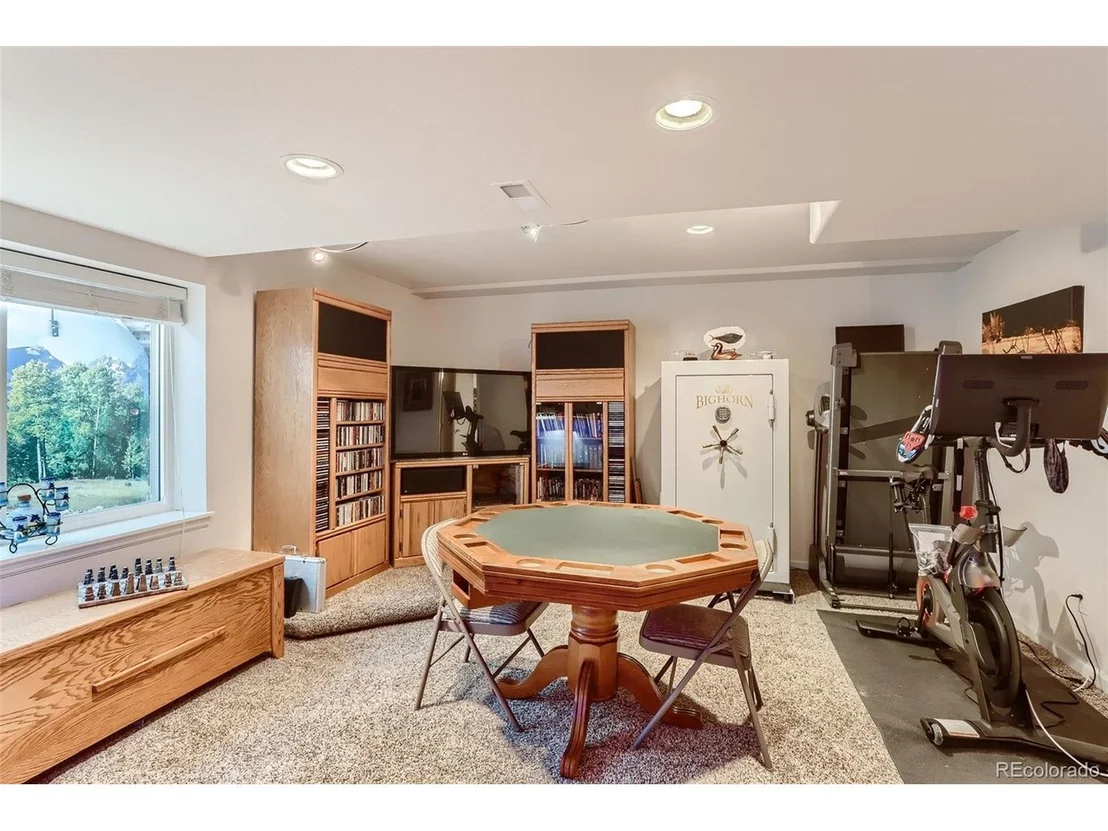 Photo of 6744 W 98th Cir