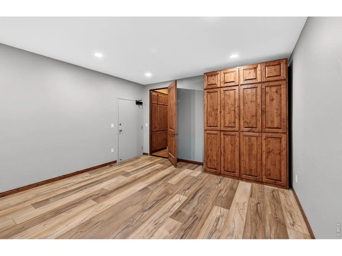 Photo of 2102 Shoreside Dr
