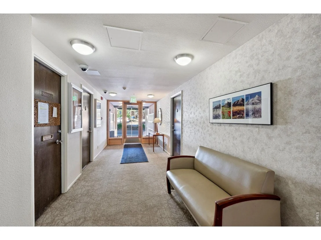 Photo of Unit 202 at 850 20th St