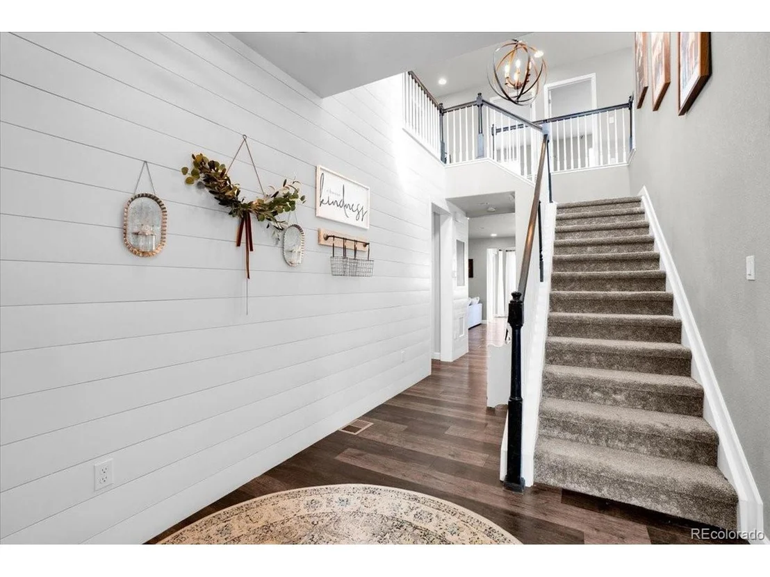 Photo of 970 White Leaf Cir