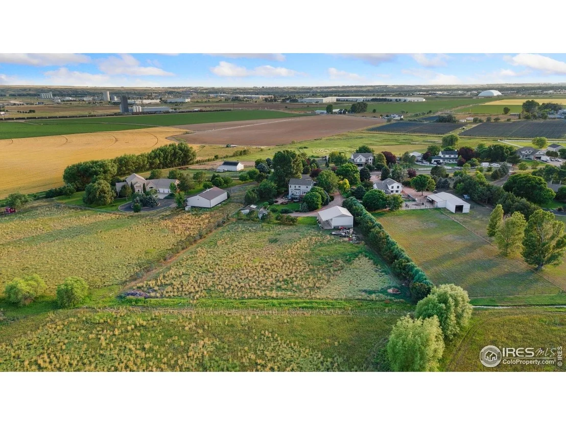 Photo of 32570 Stagecoach Rd