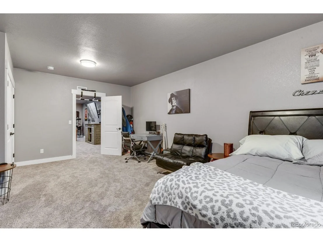 Photo of 5516 Fairmount Dr