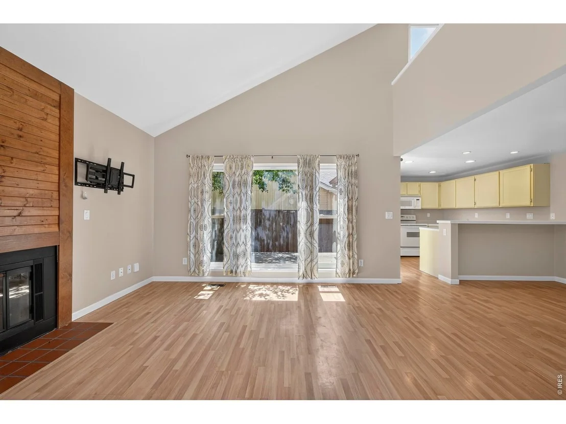 Photo of 4535 Seaway Cir