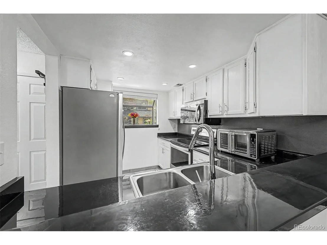 Photo of Unit F at 8790 Allison Dr