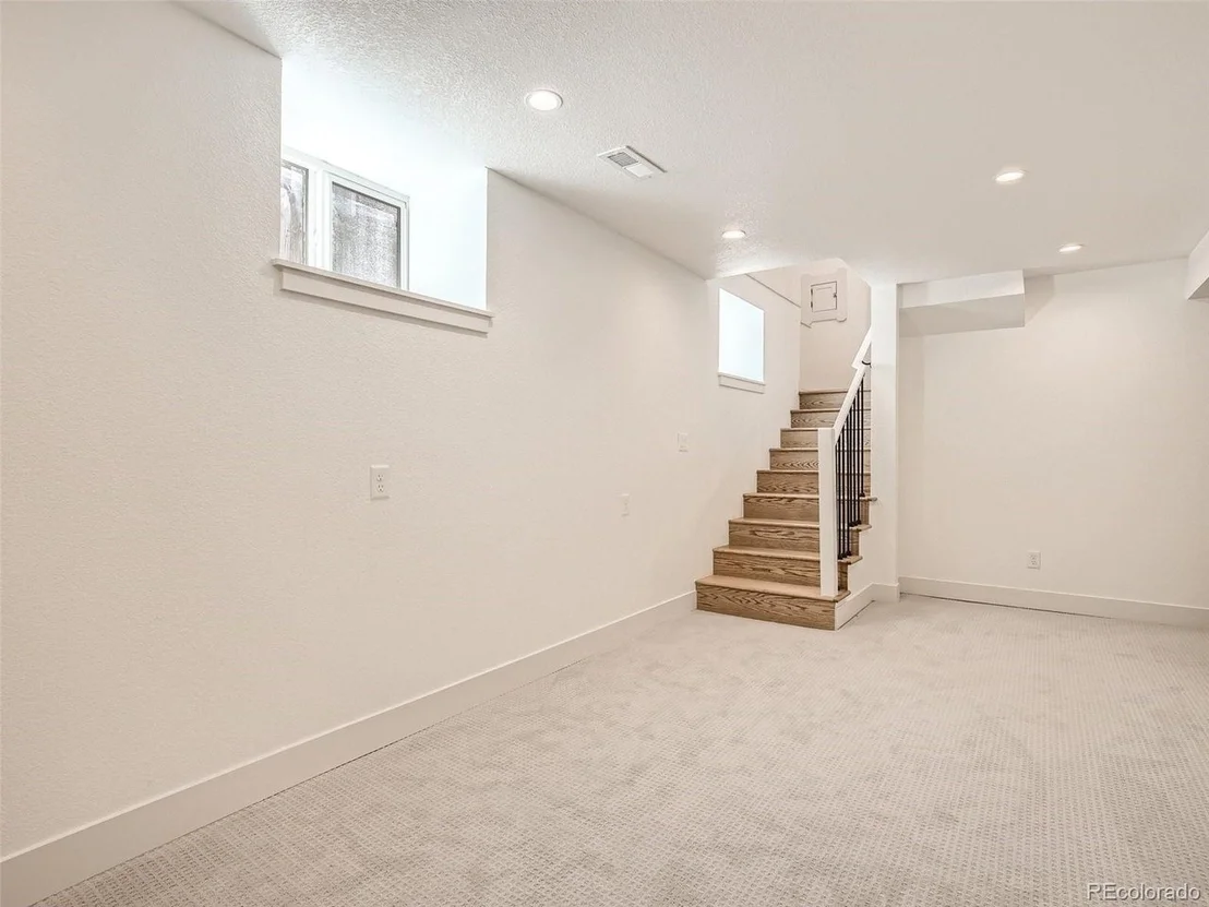 Photo of 3372 W 36th Ave