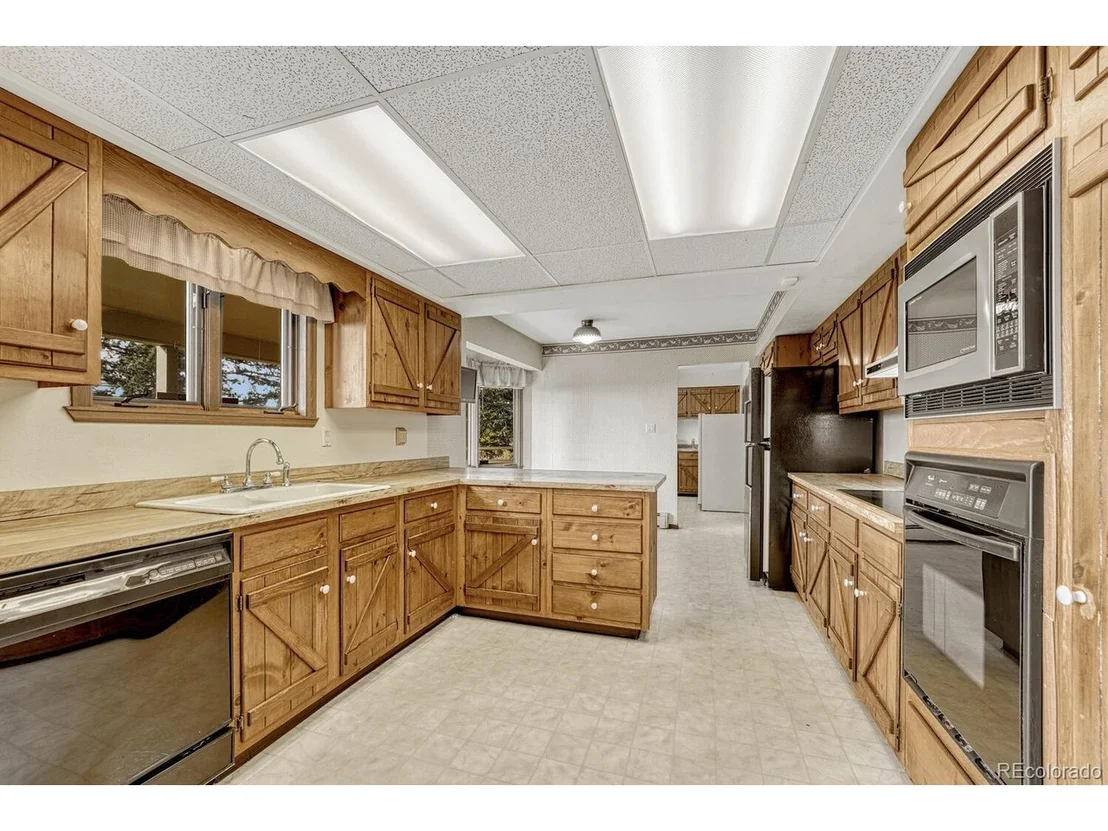 Photo of 345 Scrub Oak Way