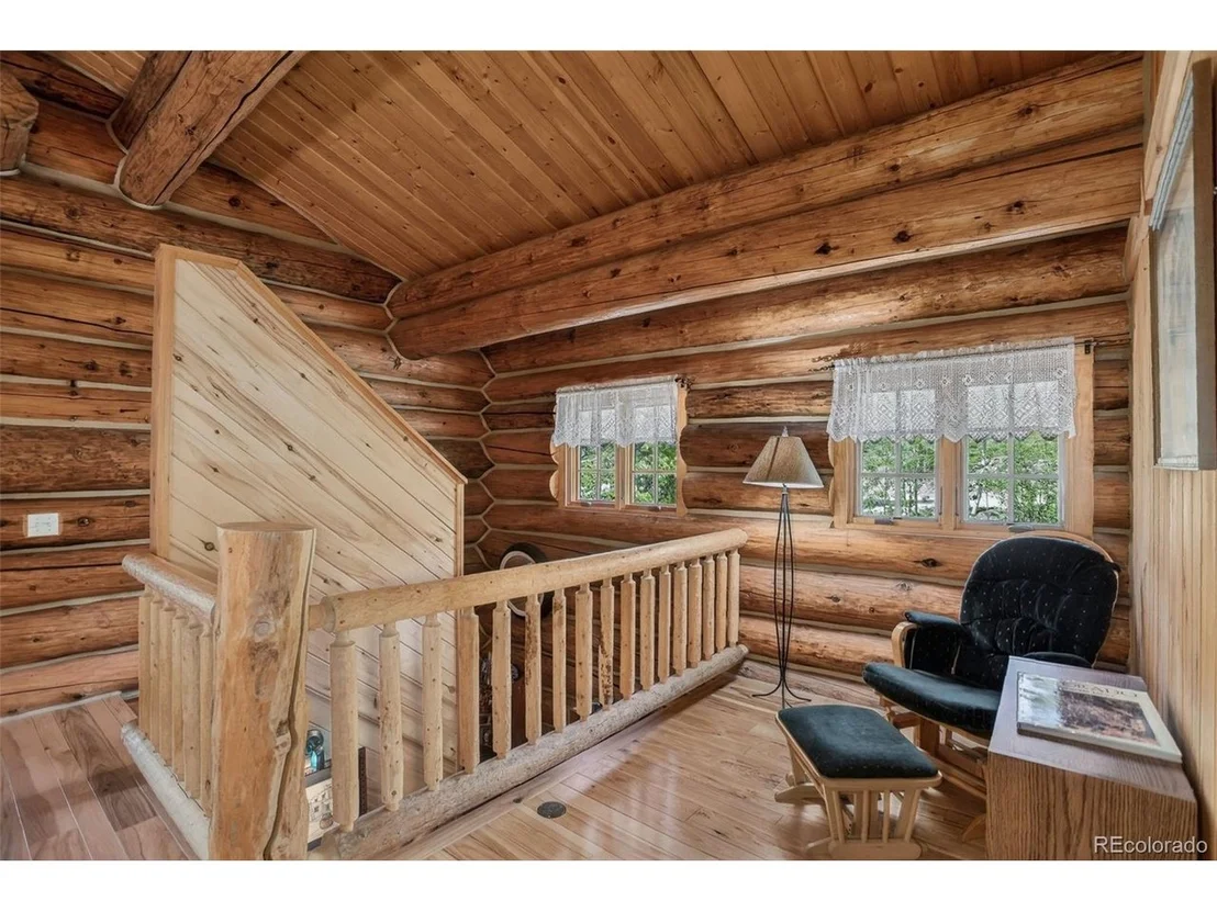 Photo of 261 Pine Dr
