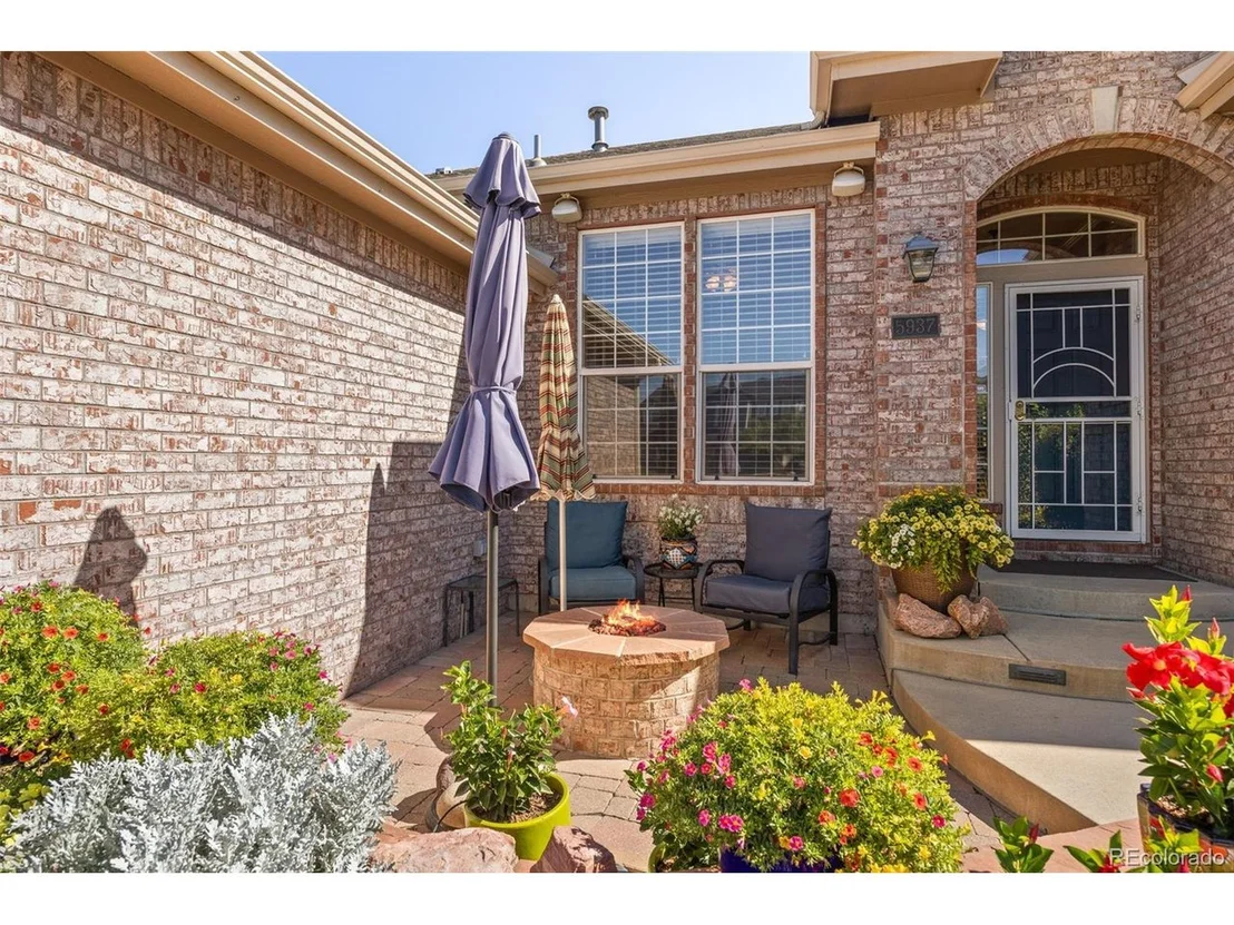 Photo of 5937 Lance Pl