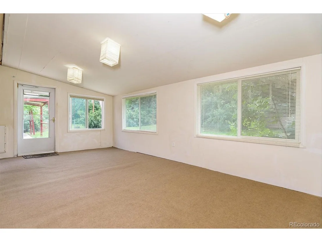 Photo of 255 Beryl Way