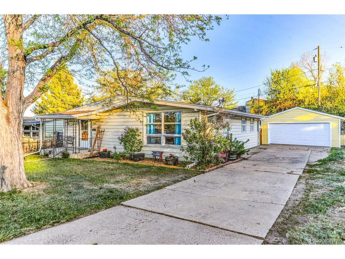 Photo of 580 Bountiful Ct