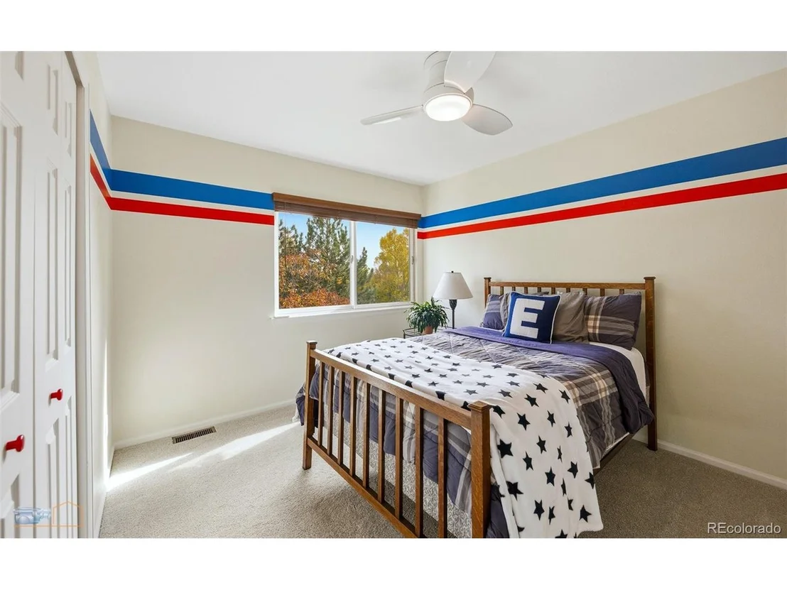 Photo of 592 Spruce Cir