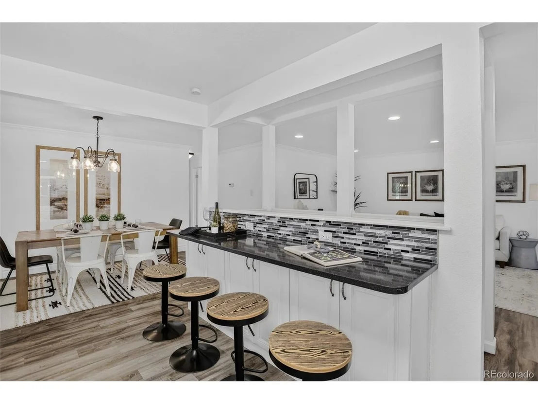 Photo of 13789 Omega Cir