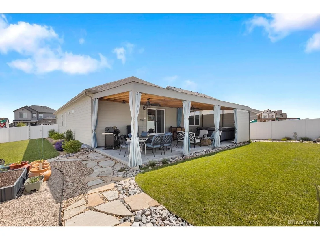 Photo of 1870 Paley Dr