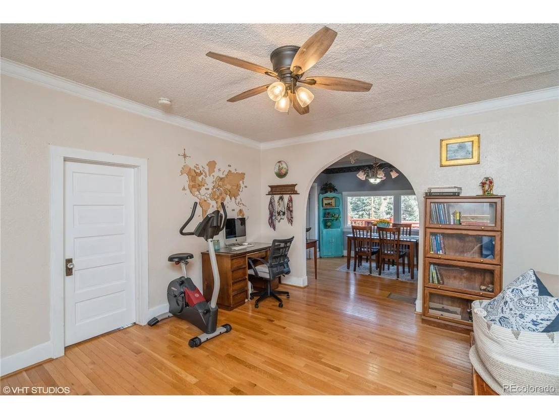Photo of 3439 Burnham Dr