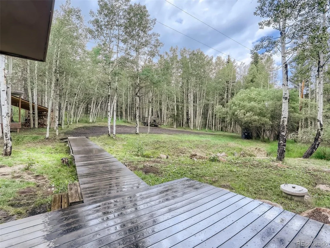 Photo of 479 Deer Rd