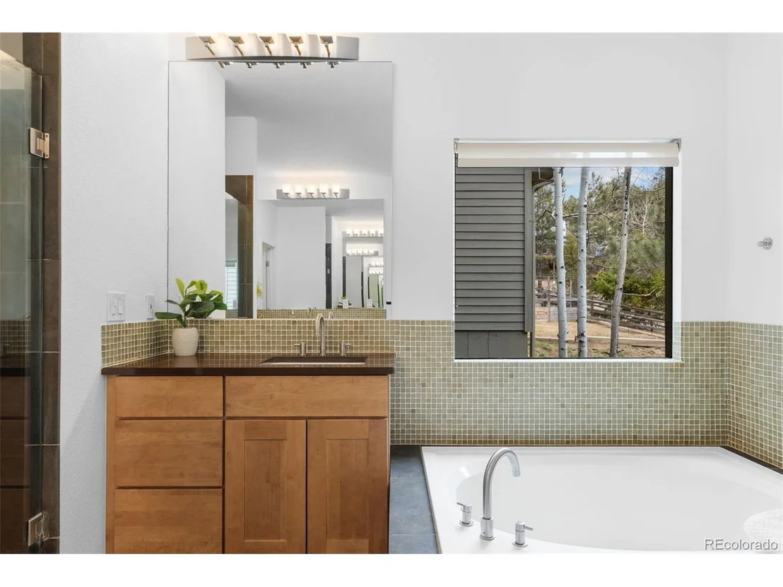 Photo of 58 Stagecoach Blvd