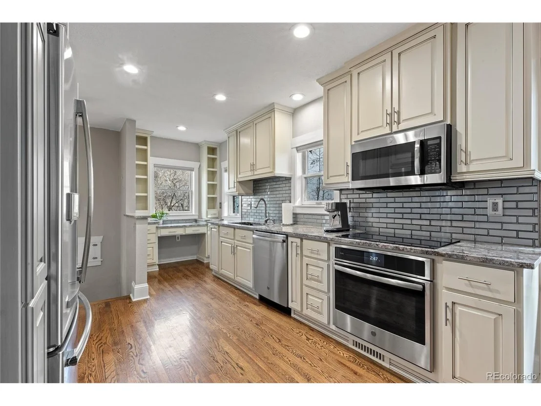Photo of 1620 Elm St