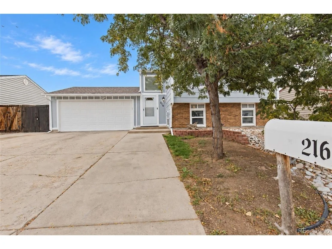 Photo of 216 Jefferson Dr