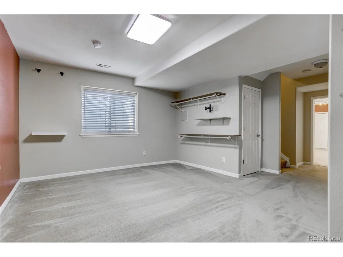 Photo of 420 Tumbleweed Dr