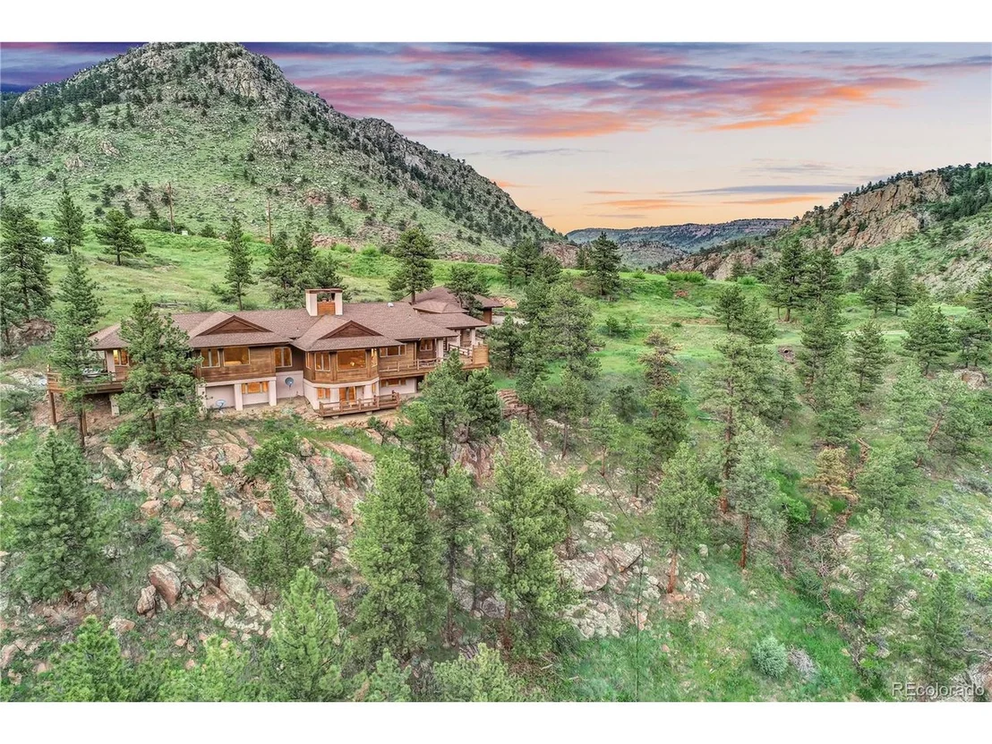 Photo of 1221 Longmont Dam Rd