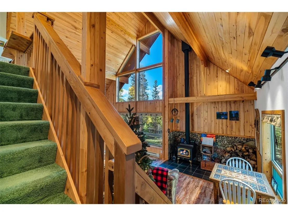 Photo of 913 Longbow Dr