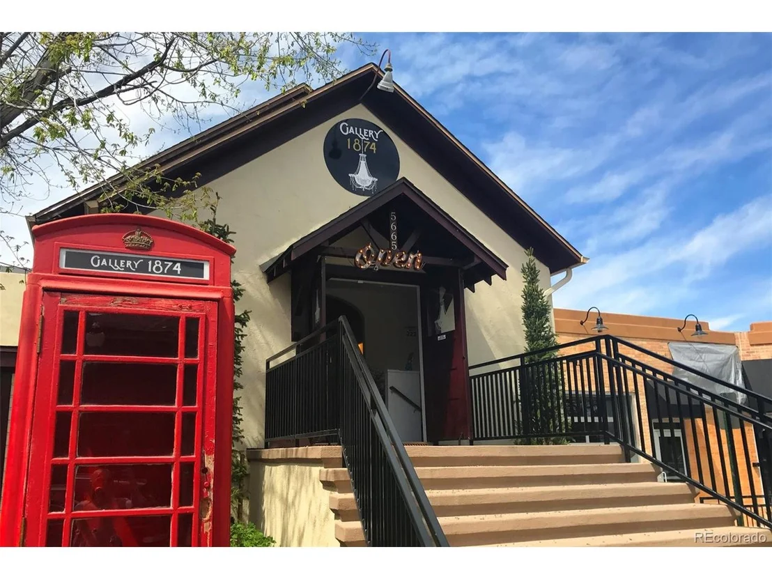 Photo of 6371 Iris Ct