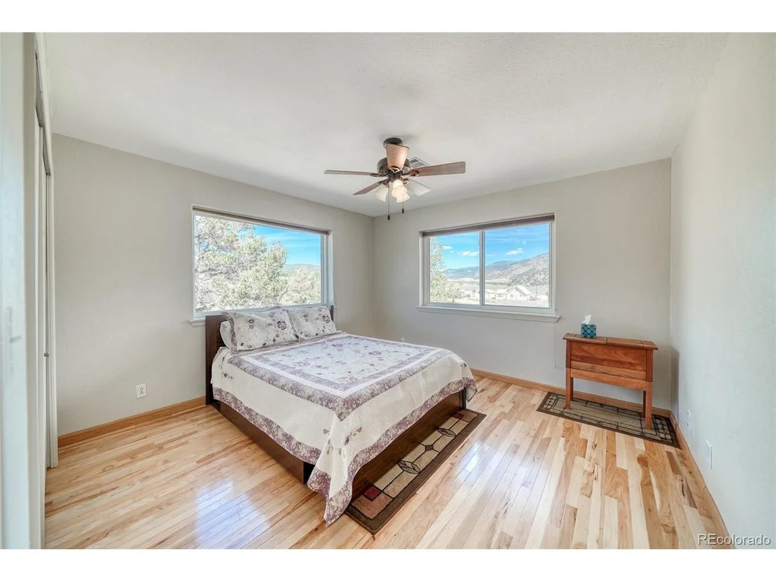 Photo of 128 Pine Edge Dr