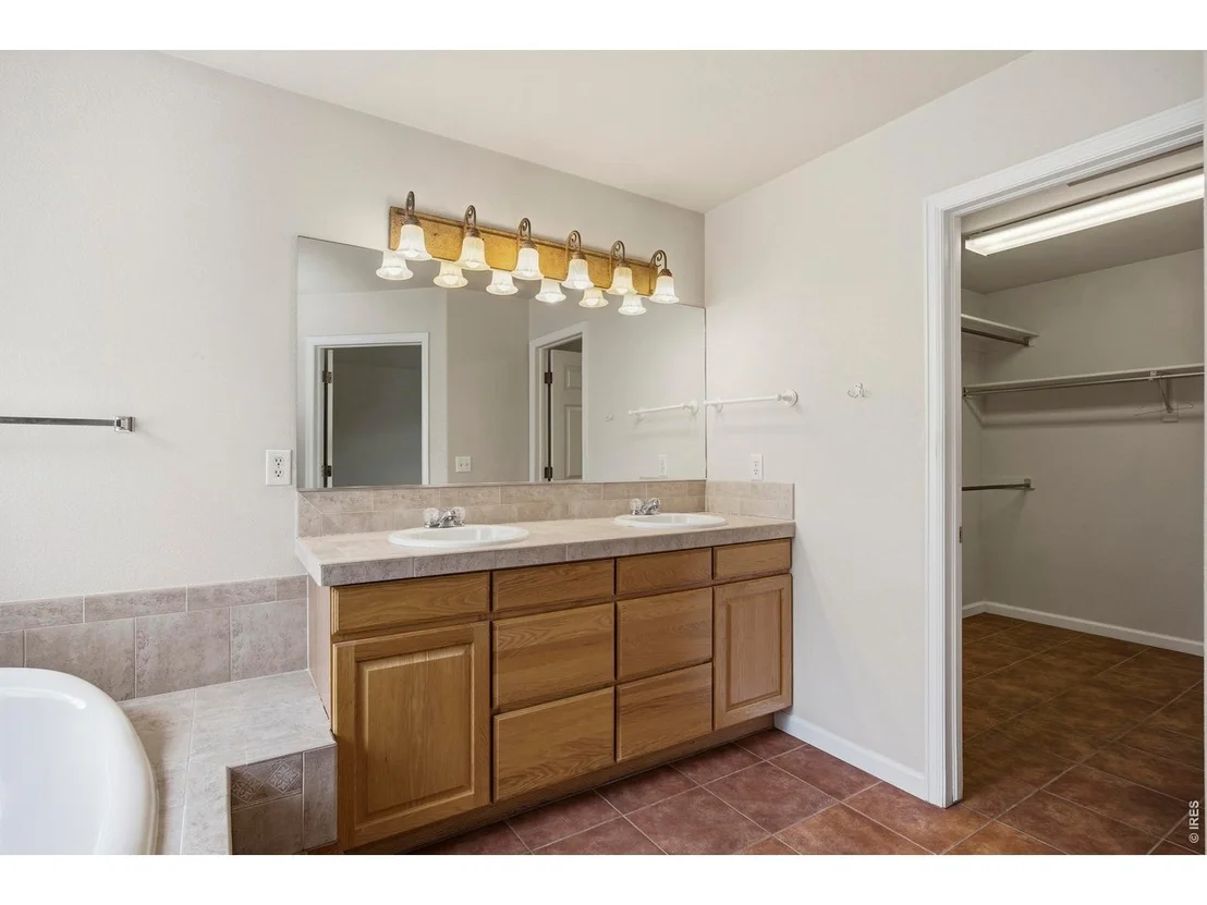 Photo of 757 Pioneer Pl