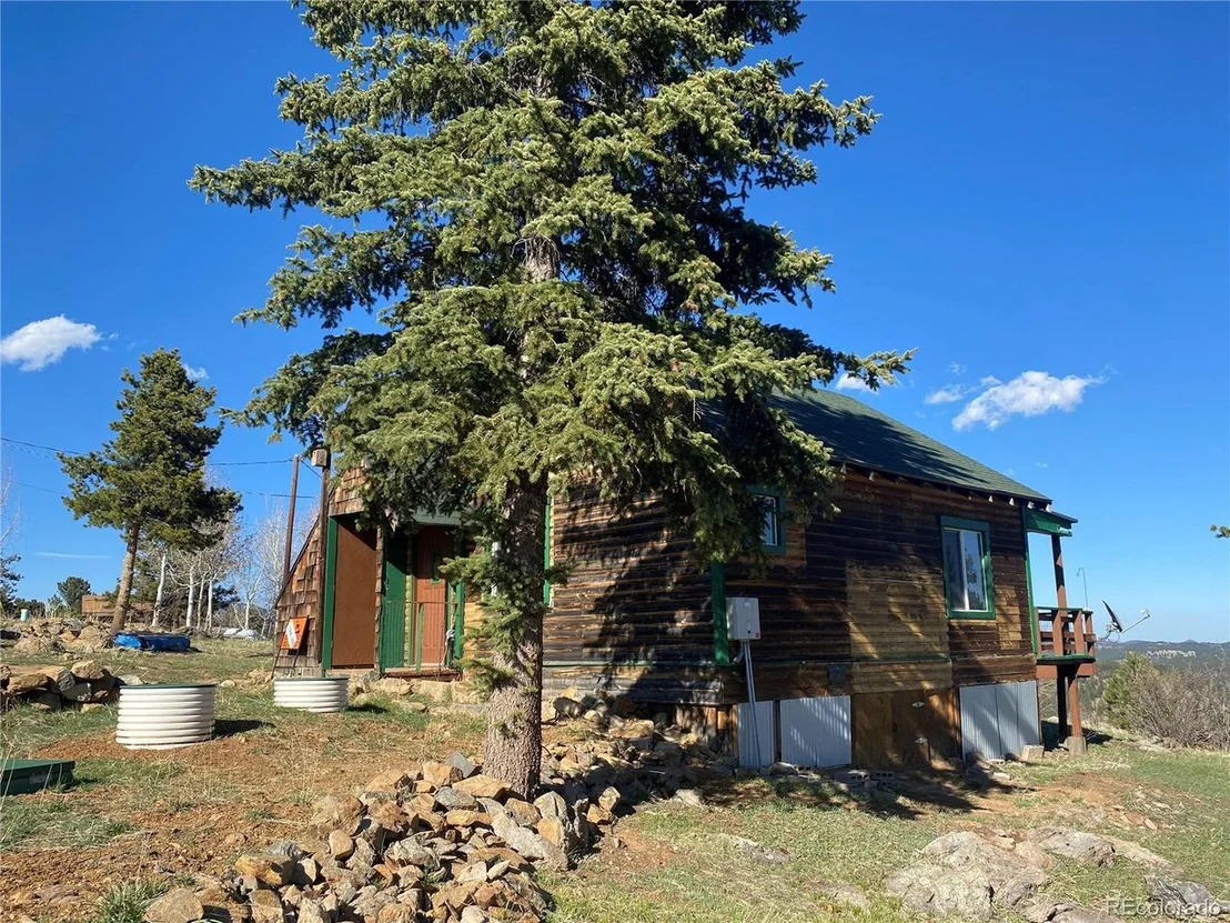 Photo of 70 Fawn Dr