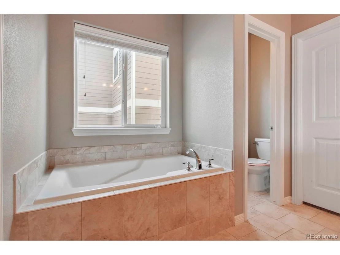 Photo of 17885 Mining Way
