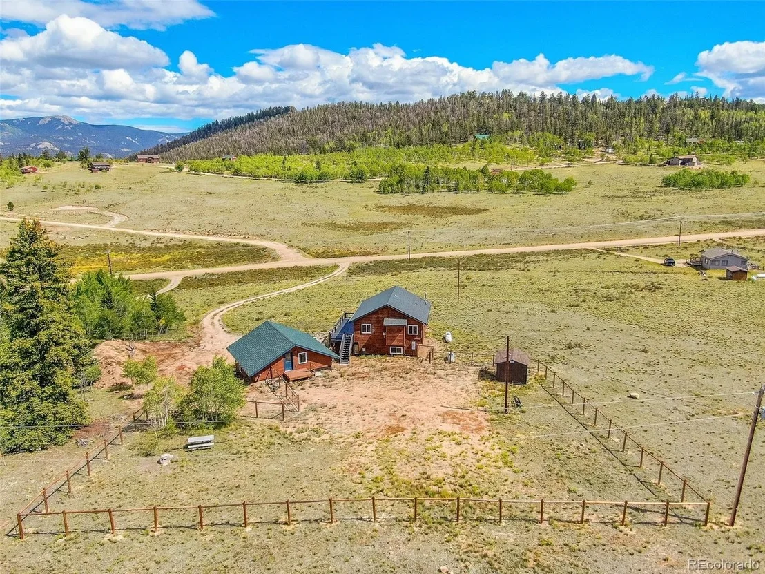 Photo of 2491 Stagestop Rd