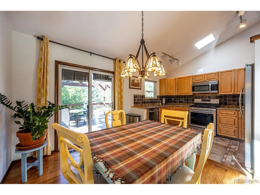 Photo of 1424 Cypress Cir