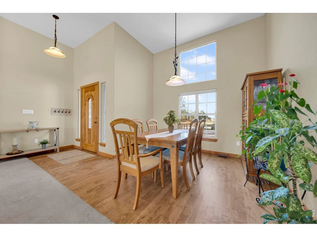 Photo of 48 Bachar Dr