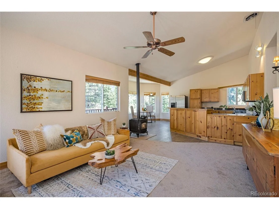 Photo of 67 Aspen Ln