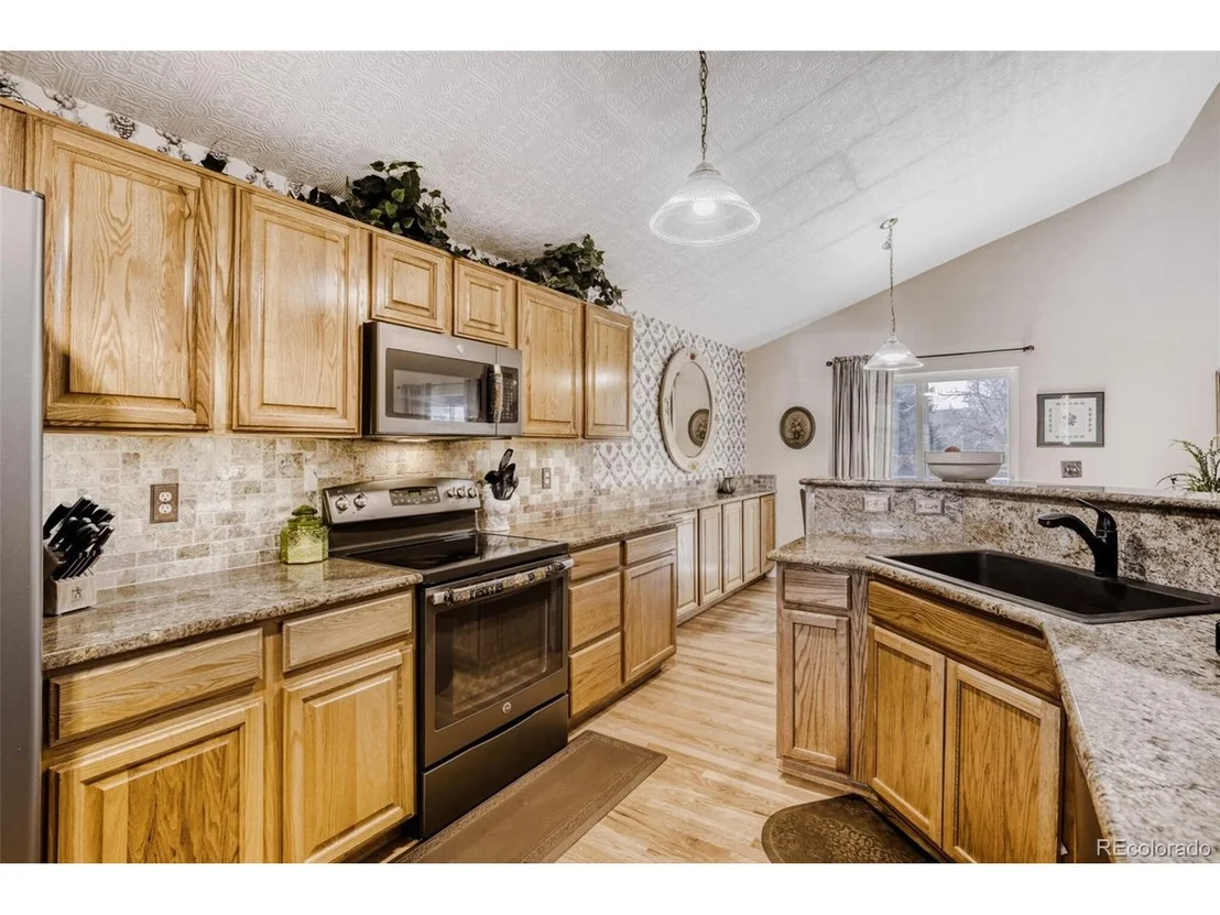 Photo of 539 Jansen Dr
