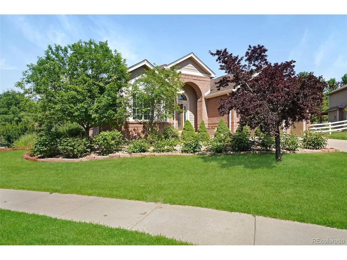 Photo of 4125 Broadmoor Loop
