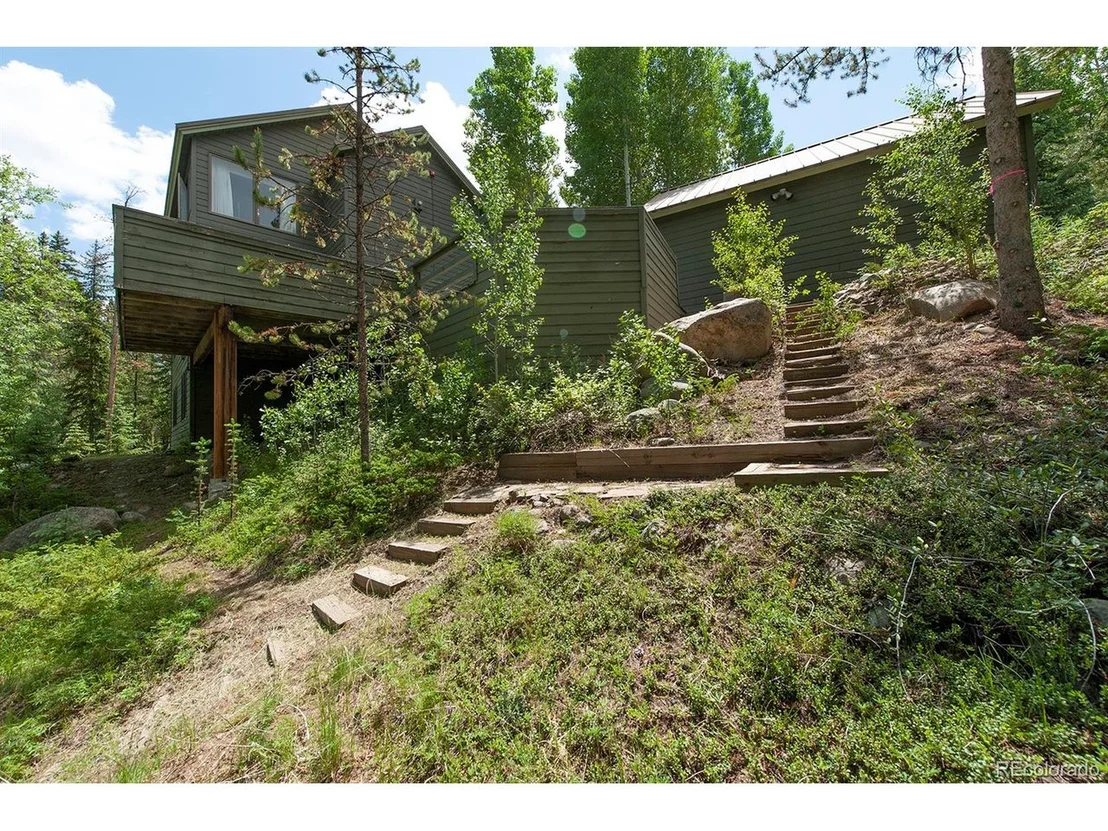 Photo of 44 Bear Tree Ct