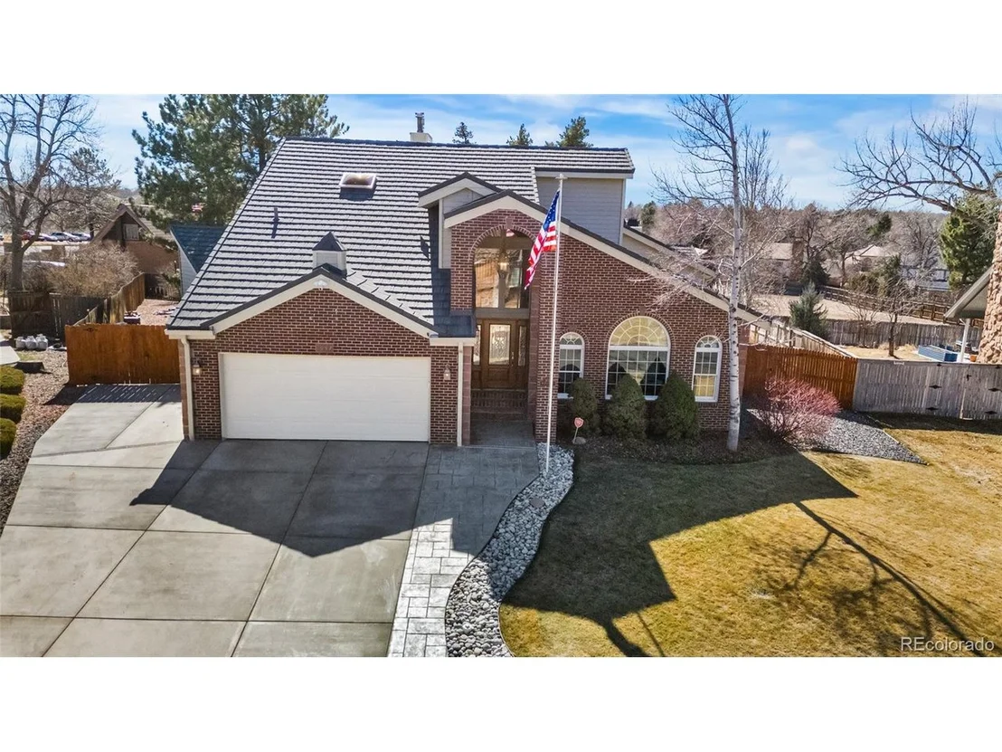 Photo of 1657 W 115th Cir