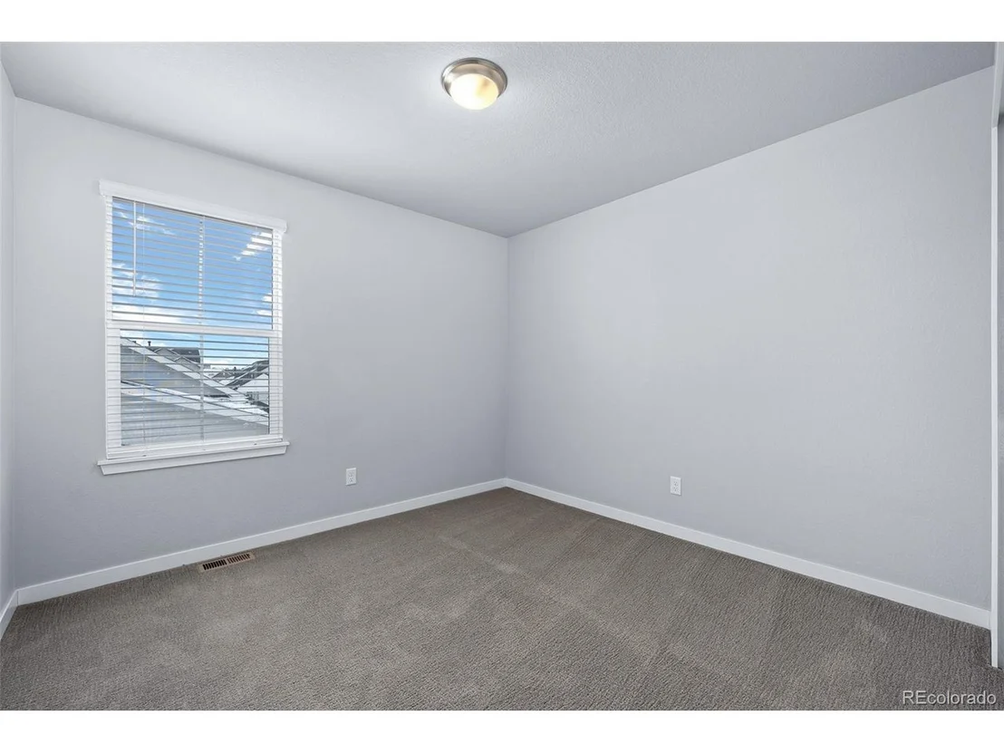 Photo of 39283 Hart Cir