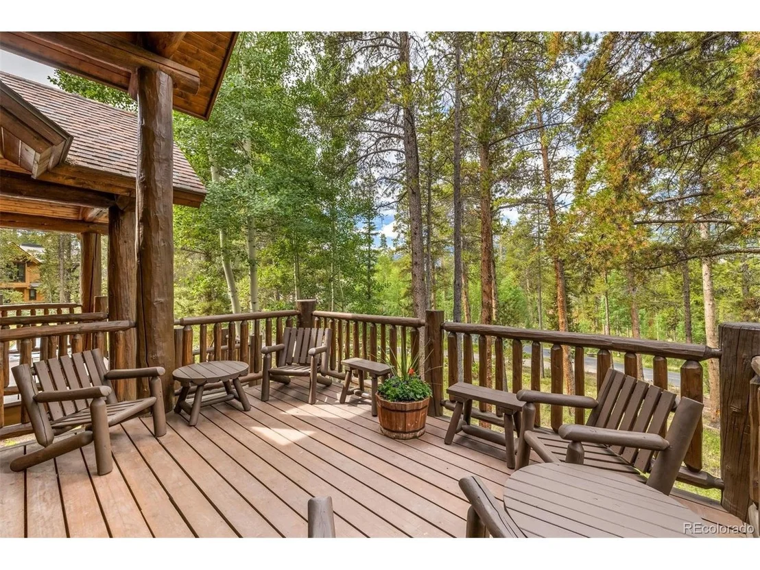 Photo of 175 Highlands Dr
